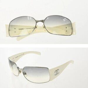 CHANEL CC Logo Sunglasses Eye Wear Plastic White Gray Italy 4115 05RF985